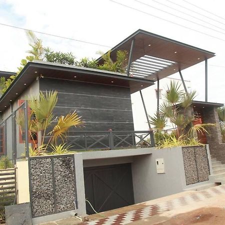 Varaa Villa Mysore Exterior photo
