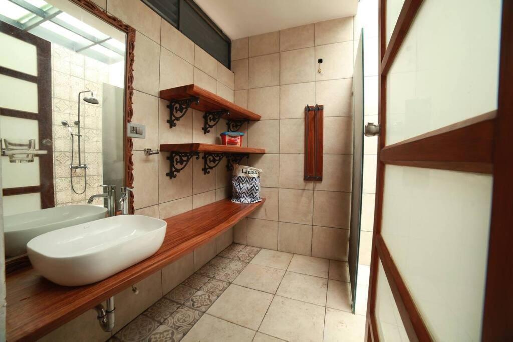 Varaa Villa Mysore Exterior photo